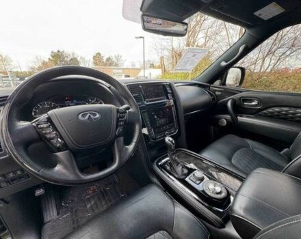 Черный Инфинити QX80, объемом двигателя 5.6 л и пробегом 31 тыс. км за 13400 $, фото 13 на Automoto.ua
