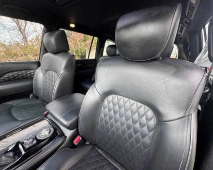 Черный Инфинити QX80, объемом двигателя 5.6 л и пробегом 31 тыс. км за 13400 $, фото 10 на Automoto.ua