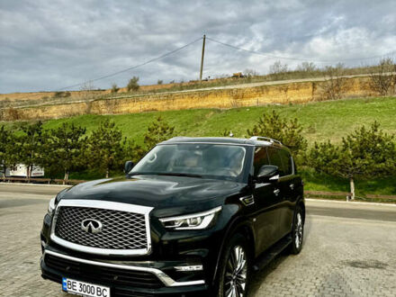 Черный Инфинити QX80, объемом двигателя 5.55 л и пробегом 58 тыс. км за 41000 $, фото 1 на Automoto.ua
