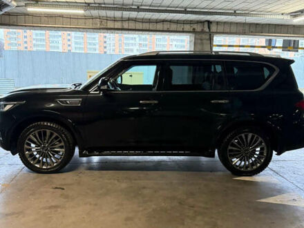Черный Инфинити QX80, объемом двигателя 5.6 л и пробегом 11 тыс. км за 55000 $, фото 1 на Automoto.ua