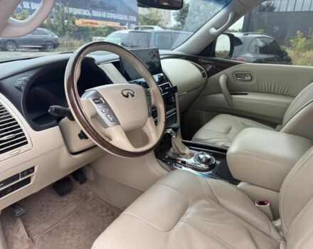 Коричневый Инфинити QX80, объемом двигателя 5.6 л и пробегом 191 тыс. км за 33000 $, фото 3 на Automoto.ua