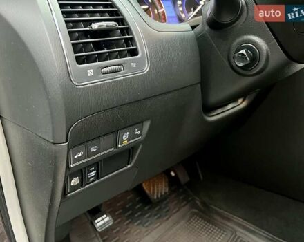 Коричневый Инфинити QX80, объемом двигателя 5.55 л и пробегом 159 тыс. км за 28900 $, фото 18 на Automoto.ua