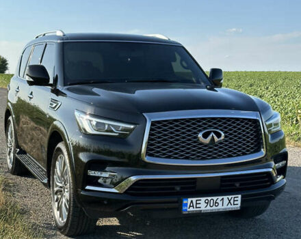 Коричневий Інфініті QX80, об'ємом двигуна 5.55 л та пробігом 29 тис. км за 49999 $, фото 1 на Automoto.ua