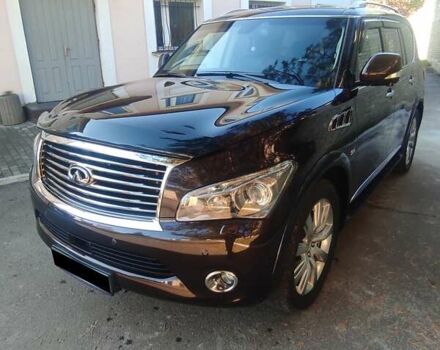 Красный Инфинити QX80, объемом двигателя 5.6 л и пробегом 27 тыс. км за 25600 $, фото 2 на Automoto.ua