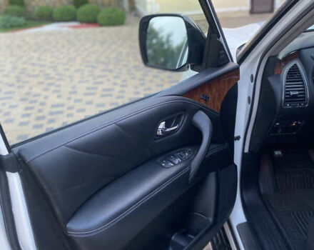Инфинити QX80, объемом двигателя 5.6 л и пробегом 210 тыс. км за 37999 $, фото 17 на Automoto.ua