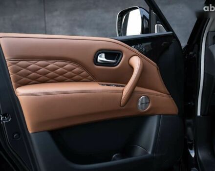 Инфинити QX80, объемом двигателя 5.6 л и пробегом 16 тыс. км за 62000 $, фото 18 на Automoto.ua