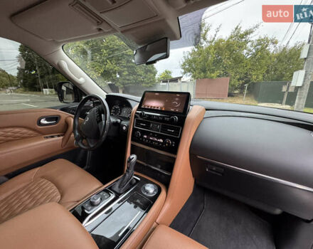 Інфініті QX80, об'ємом двигуна 5.6 л та пробігом 20 тис. км за 70000 $, фото 16 на Automoto.ua