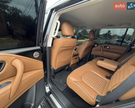 Інфініті QX80, об'ємом двигуна 5.6 л та пробігом 20 тис. км за 70000 $, фото 10 на Automoto.ua