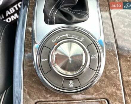 Серый Инфинити QX80, объемом двигателя 5.55 л и пробегом 141 тыс. км за 23900 $, фото 55 на Automoto.ua