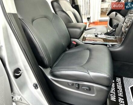 Серый Инфинити QX80, объемом двигателя 5.55 л и пробегом 141 тыс. км за 23900 $, фото 61 на Automoto.ua