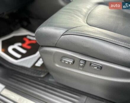 Серый Инфинити QX80, объемом двигателя 5.55 л и пробегом 141 тыс. км за 23900 $, фото 32 на Automoto.ua