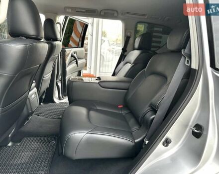 Серый Инфинити QX80, объемом двигателя 5.55 л и пробегом 141 тыс. км за 23900 $, фото 58 на Automoto.ua