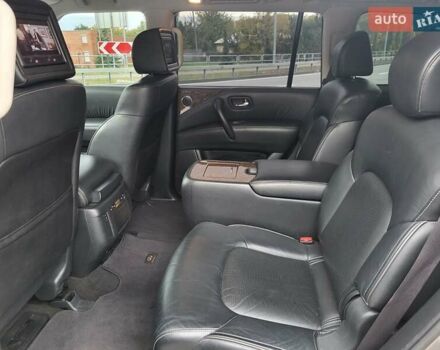 Серый Инфинити QX80, объемом двигателя 5.55 л и пробегом 112 тыс. км за 25500 $, фото 16 на Automoto.ua