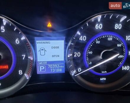 Серый Инфинити QX80, объемом двигателя 5.55 л и пробегом 112 тыс. км за 25500 $, фото 9 на Automoto.ua