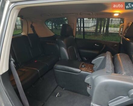 Серый Инфинити QX80, объемом двигателя 5.55 л и пробегом 112 тыс. км за 25500 $, фото 14 на Automoto.ua