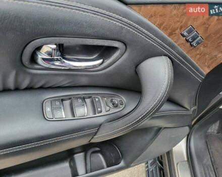 Серый Инфинити QX80, объемом двигателя 5.55 л и пробегом 112 тыс. км за 25500 $, фото 7 на Automoto.ua