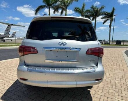 Серый Инфинити QX80, объемом двигателя 5.6 л и пробегом 72 тыс. км за 5900 $, фото 3 на Automoto.ua