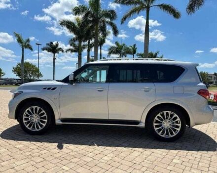 Серый Инфинити QX80, объемом двигателя 5.6 л и пробегом 72 тыс. км за 5900 $, фото 1 на Automoto.ua