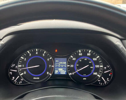 Сірий Інфініті QX80, об'ємом двигуна 5.55 л та пробігом 160 тис. км за 28000 $, фото 17 на Automoto.ua