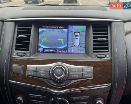 Сірий Інфініті QX80, об'ємом двигуна 5.55 л та пробігом 160 тис. км за 28000 $, фото 18 на Automoto.ua