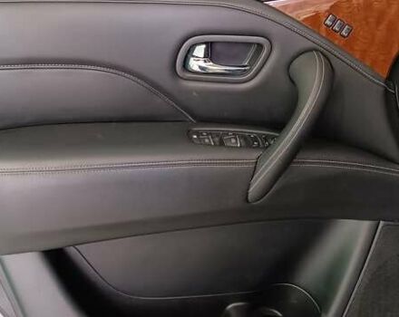 Инфинити QX80 2019 в Черновцах на Automoto.ua Серый Инфинити QX80, объемом двигателя 5.6 л и пробегом 100 тыс. км за 49500 $, фото 18 на Automoto.ua