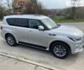 Серый Инфинити QX80, объемом двигателя 5.6 л и пробегом 57 тыс. км за 49500 $, фото 2 на Automoto.ua