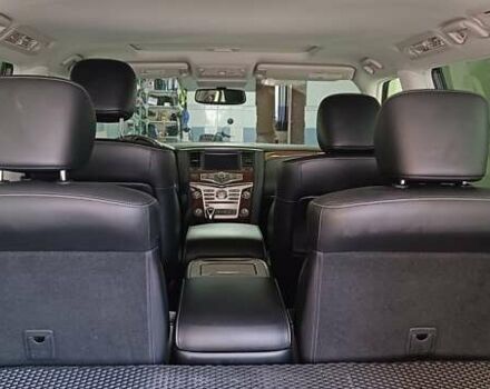 Инфинити QX80 2019 в Черновцах на Automoto.ua Серый Инфинити QX80, объемом двигателя 5.6 л и пробегом 100 тыс. км за 49500 $, фото 4 на Automoto.ua