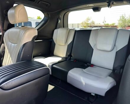 Серый Инфинити QX80, объемом двигателя 5.6 л и пробегом 50 тыс. км за 21000 $, фото 13 на Automoto.ua
