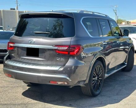 Серый Инфинити QX80, объемом двигателя 5.6 л и пробегом 50 тыс. км за 21000 $, фото 3 на Automoto.ua