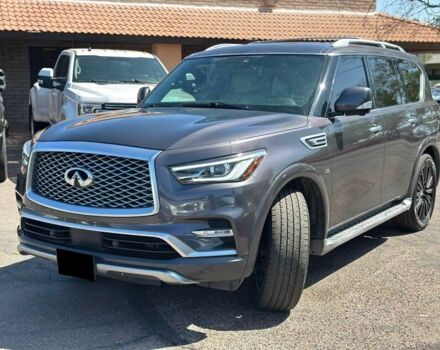 Серый Инфинити QX80, объемом двигателя 5.6 л и пробегом 50 тыс. км за 21000 $, фото 2 на Automoto.ua