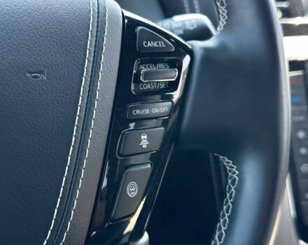 Серый Инфинити QX80, объемом двигателя 5.6 л и пробегом 50 тыс. км за 21000 $, фото 18 на Automoto.ua