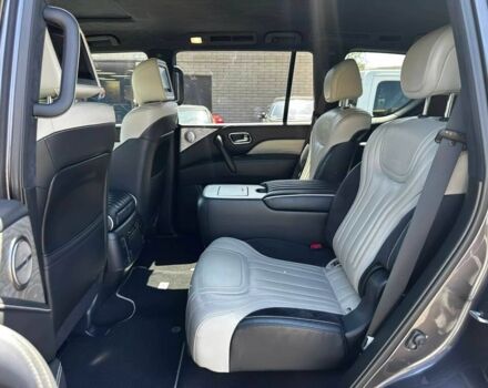 Серый Инфинити QX80, объемом двигателя 5.6 л и пробегом 50 тыс. км за 21000 $, фото 12 на Automoto.ua