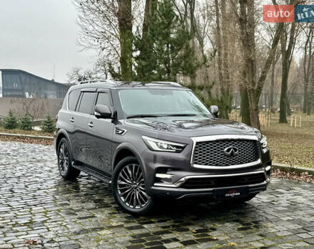Сірий Інфініті QX80, об'ємом двигуна 5.55 л та пробігом 35 тис. км за 58999 $, фото 147 на Automoto.ua