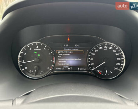 Сірий Інфініті QX80, об'ємом двигуна 5.55 л та пробігом 35 тис. км за 58999 $, фото 22 на Automoto.ua