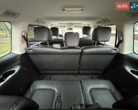 Сірий Інфініті QX80, об'ємом двигуна 5.55 л та пробігом 35 тис. км за 58999 $, фото 48 на Automoto.ua