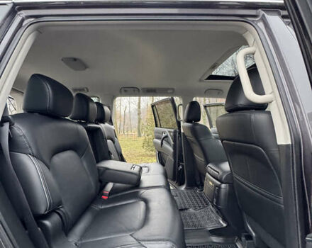 Сірий Інфініті QX80, об'ємом двигуна 5.55 л та пробігом 35 тис. км за 58999 $, фото 71 на Automoto.ua