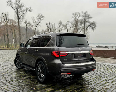Сірий Інфініті QX80, об'ємом двигуна 5.55 л та пробігом 35 тис. км за 58999 $, фото 9 на Automoto.ua