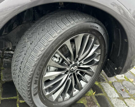 Сірий Інфініті QX80, об'ємом двигуна 5.55 л та пробігом 35 тис. км за 58999 $, фото 139 на Automoto.ua