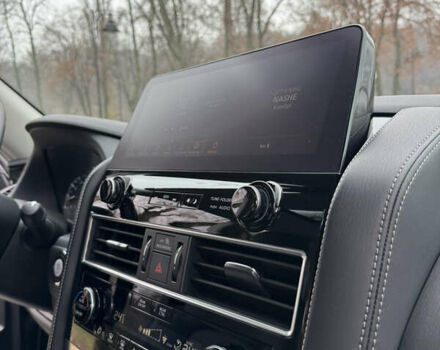 Сірий Інфініті QX80, об'ємом двигуна 5.55 л та пробігом 35 тис. км за 58999 $, фото 69 на Automoto.ua