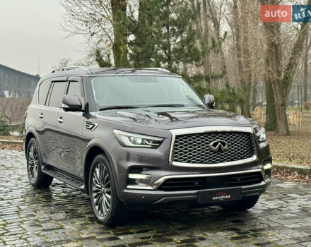 Сірий Інфініті QX80, об'ємом двигуна 5.55 л та пробігом 35 тис. км за 58999 $, фото 3 на Automoto.ua