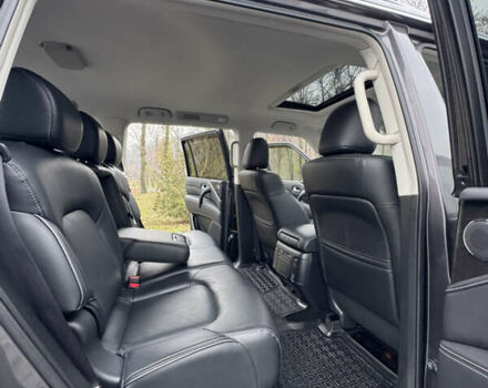 Сірий Інфініті QX80, об'ємом двигуна 5.55 л та пробігом 35 тис. км за 58999 $, фото 88 на Automoto.ua