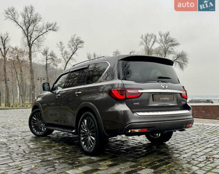 Сірий Інфініті QX80, об'ємом двигуна 5.55 л та пробігом 35 тис. км за 58999 $, фото 122 на Automoto.ua
