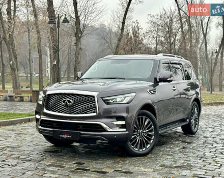 Сірий Інфініті QX80, об'ємом двигуна 5.55 л та пробігом 35 тис. км за 58999 $, фото 158 на Automoto.ua