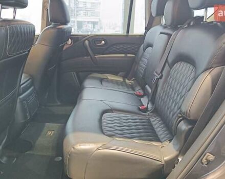 Серый Инфинити QX80, объемом двигателя 5.55 л и пробегом 98 тыс. км за 54900 $, фото 12 на Automoto.ua