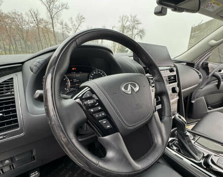 Сірий Інфініті QX80, об'ємом двигуна 5.55 л та пробігом 35 тис. км за 58999 $, фото 100 на Automoto.ua