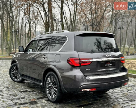 Сірий Інфініті QX80, об'ємом двигуна 5.55 л та пробігом 35 тис. км за 58999 $, фото 161 на Automoto.ua