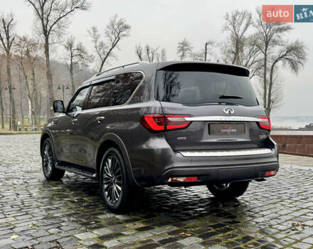 Сірий Інфініті QX80, об'ємом двигуна 5.55 л та пробігом 35 тис. км за 58999 $, фото 8 на Automoto.ua