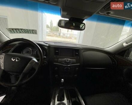 Инфинити QX80 2016 в Львове на Automoto.ua Синий Инфинити QX80, объемом двигателя 5.6 л и пробегом 85 тыс. км за 16500 $, фото 13 на Automoto.ua