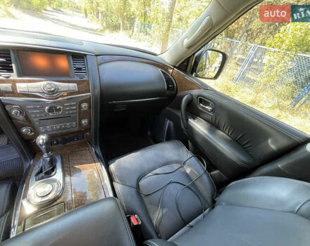 Синий Инфинити QX80, объемом двигателя 5.55 л и пробегом 40 тыс. км за 30500 $, фото 12 на Automoto.ua