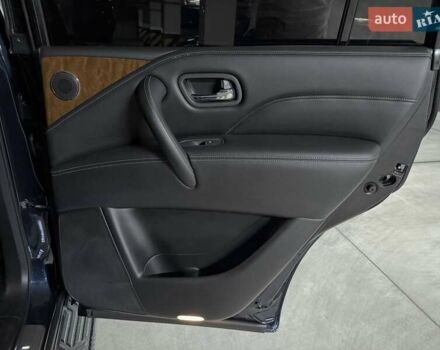 Синий Инфинити QX80, объемом двигателя 5.55 л и пробегом 50 тыс. км за 26500 $, фото 25 на Automoto.ua